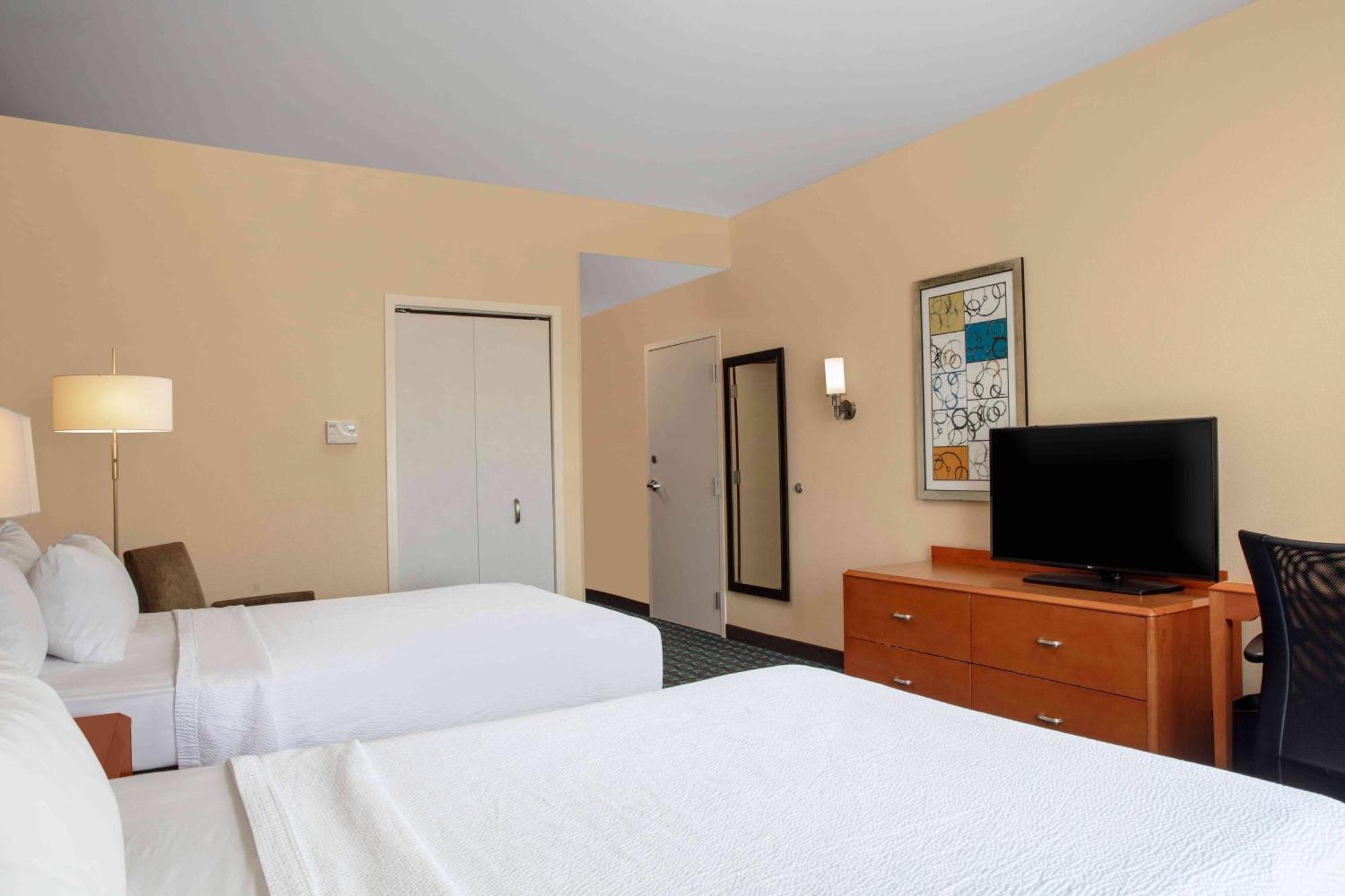 Fairfield By Marriott Inn And Suites Augusta Fort Eisenhower Area Buitenkant foto